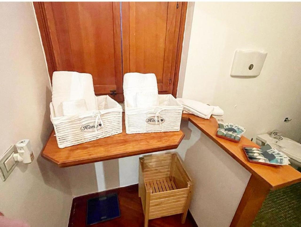 Ti Racconto Il Mare Apartman Salerno Kültér fotó